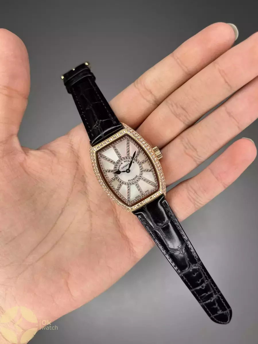 ساعت مچی فرانک مولر قاب رزگلد صفحه نگین دار Franck Muller