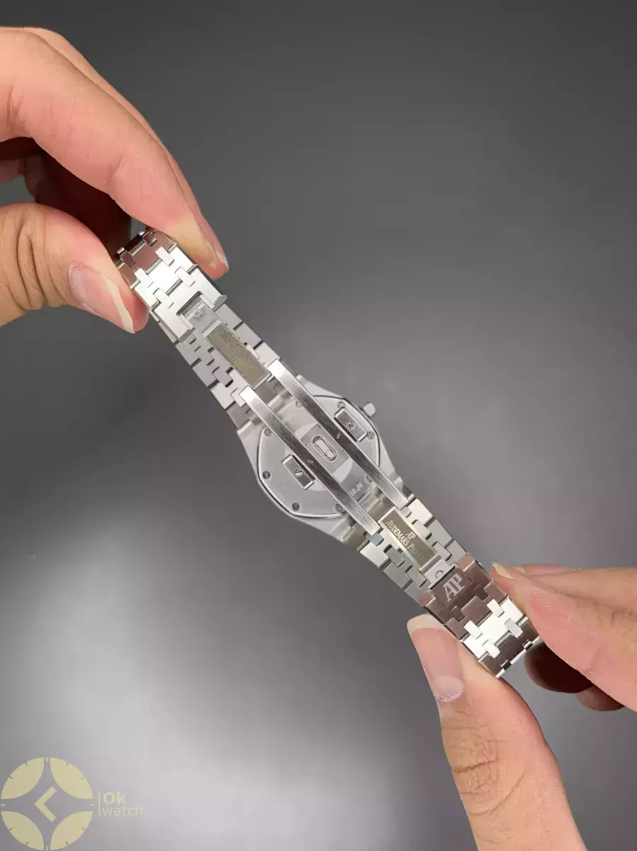 ساعت مچی اودمار پیگه بند سیلور صفحه صورتی Audemars Piguet