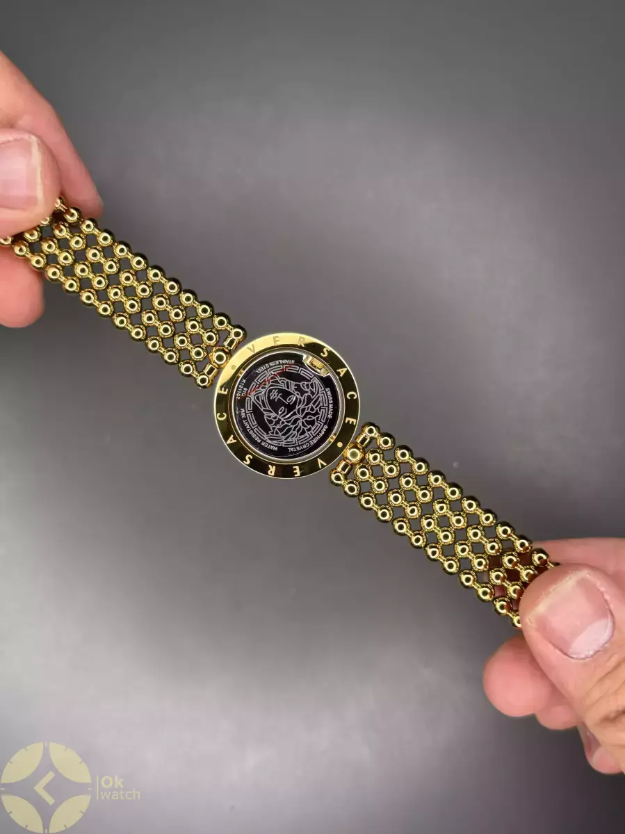 ساعت مچی ورساچه قاب چرخشی طلایی صفحه سفید Versace