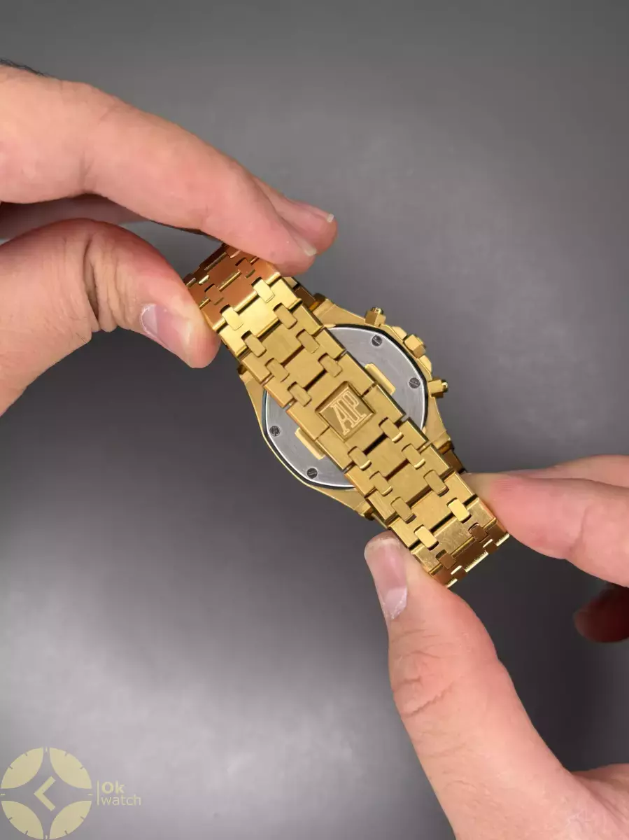 ساعت مچی اودمار پیگه کورنوگراف بند و صفحه طلایی Audemars Piguet