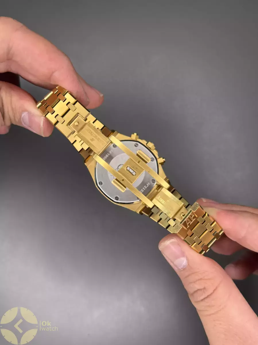 ساعت مچی اودمار پیگه کورنوگراف بند و صفحه طلایی Audemars Piguet