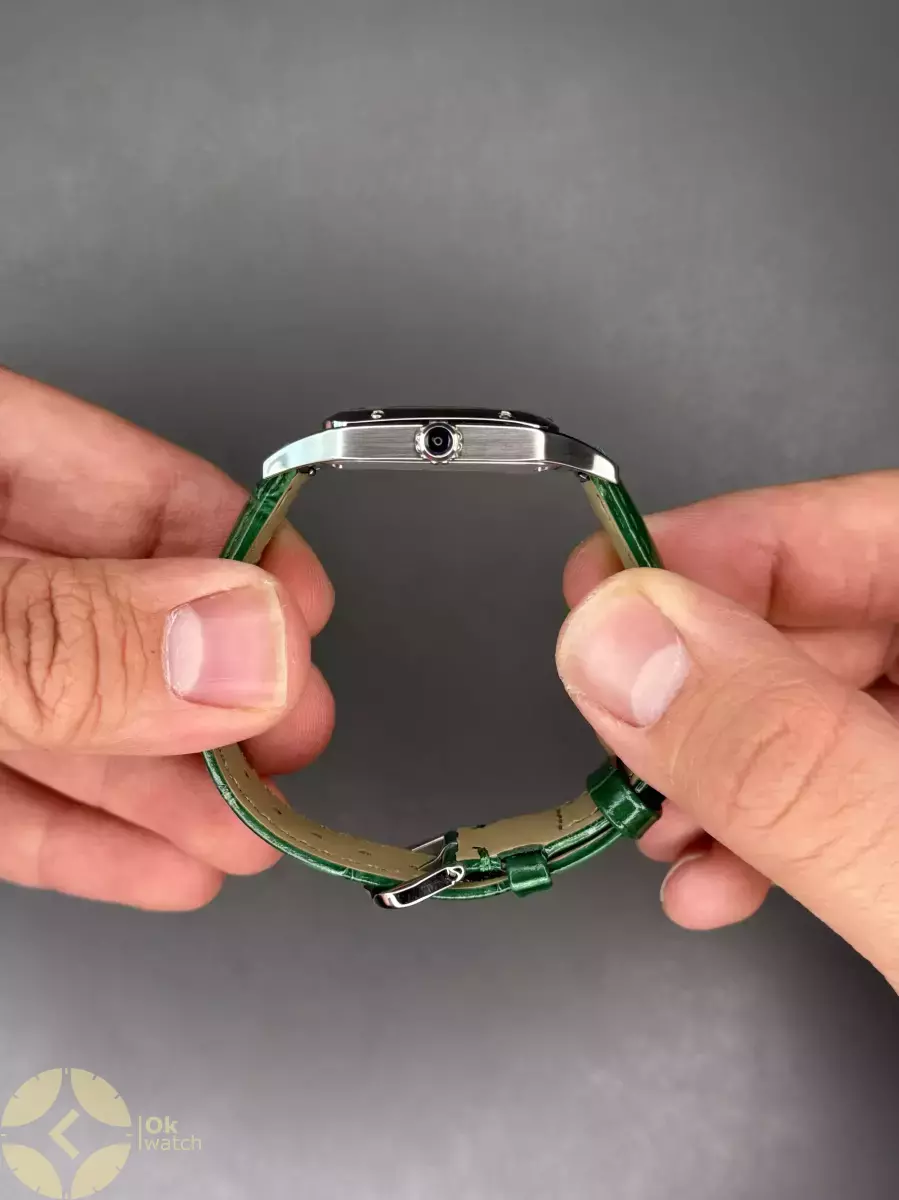 ساعت مچی کارتیه دومونت بند چرمی سبز صفحه سفید Cartier