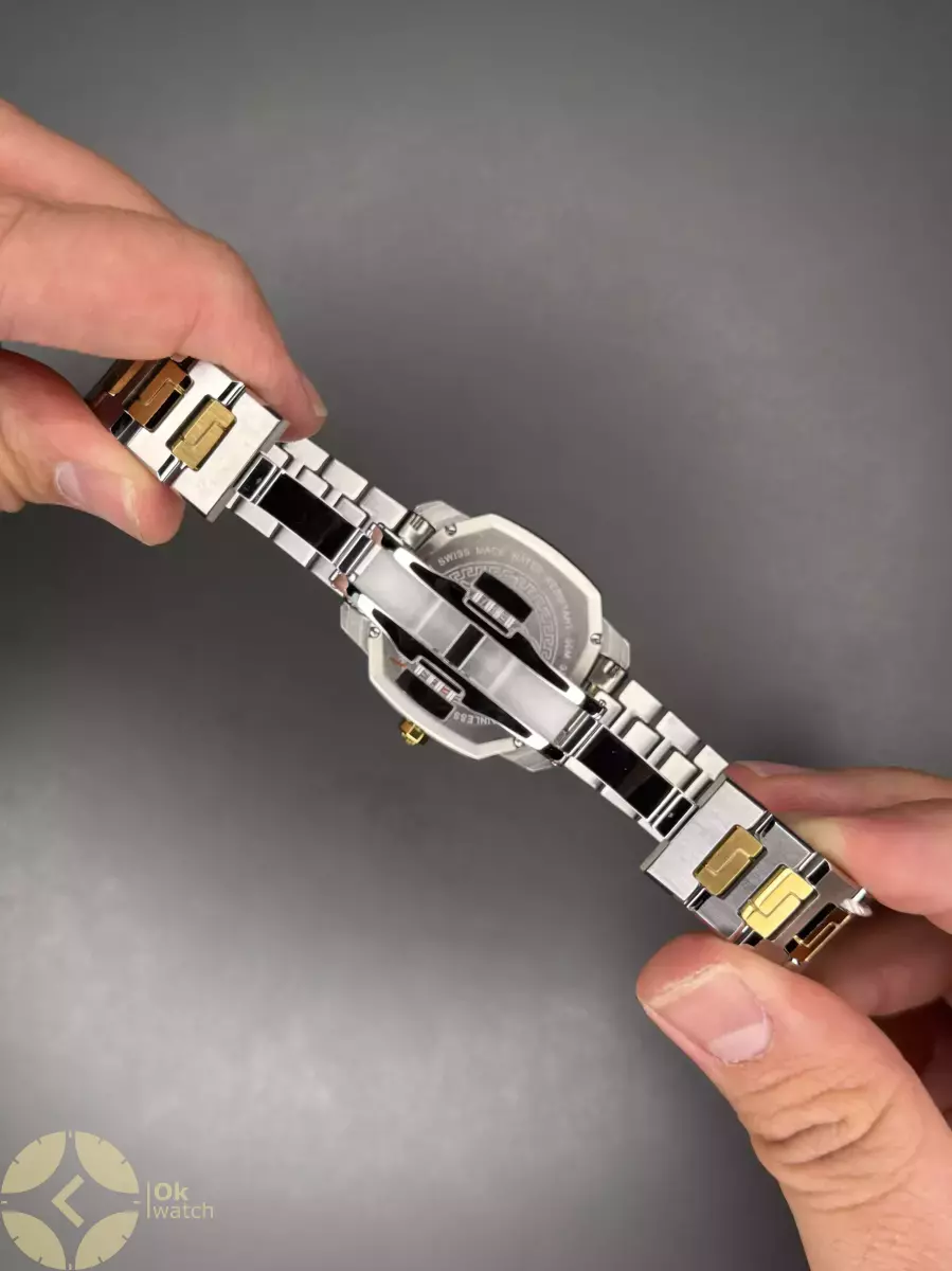 ساعت مچی ورساچه سیلور طلایی صفحه سفید Versace Dylos