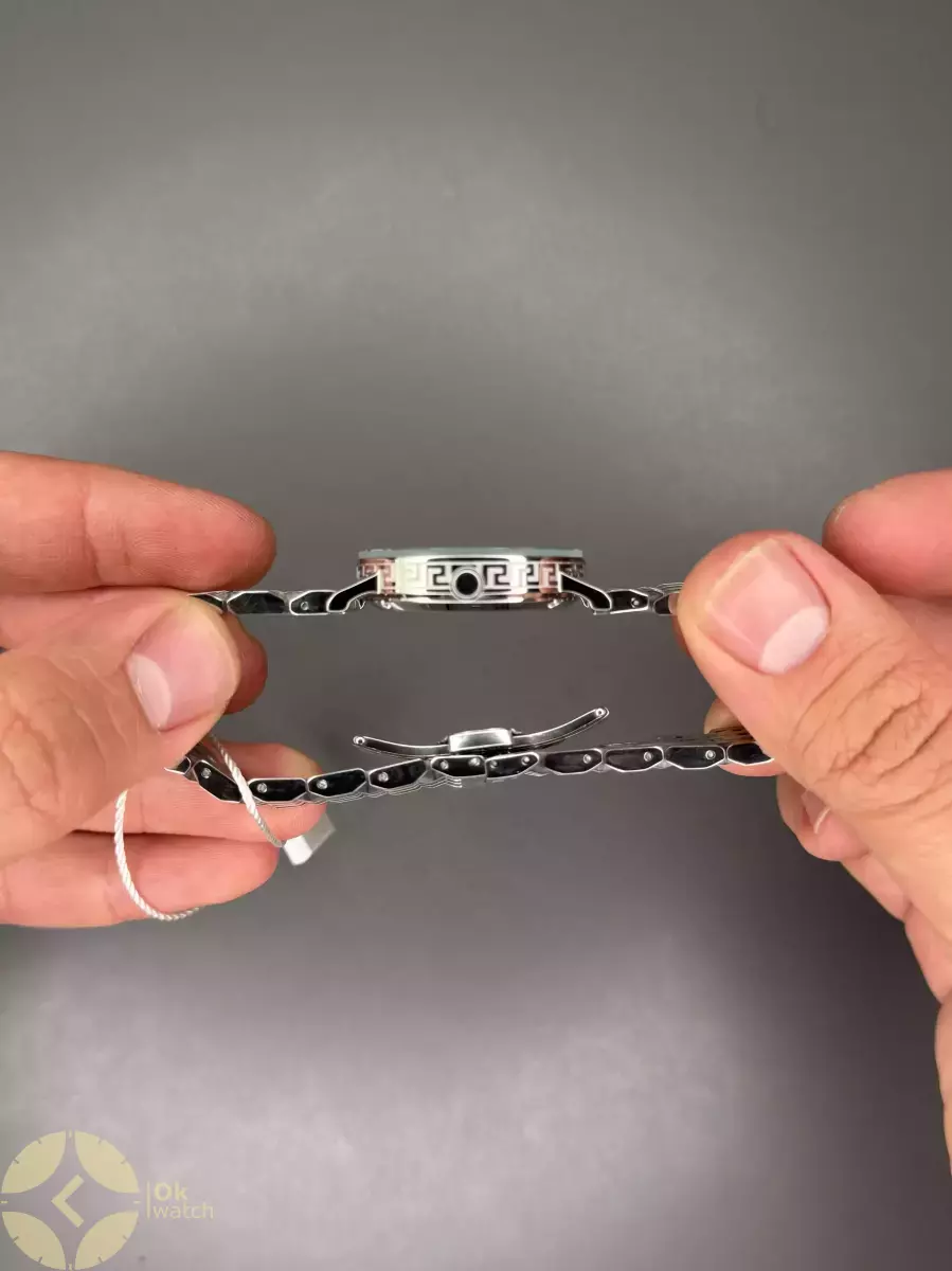 ساعت مچی ورساچه دورحکاکی بند سیلور صفحه آبی Versace