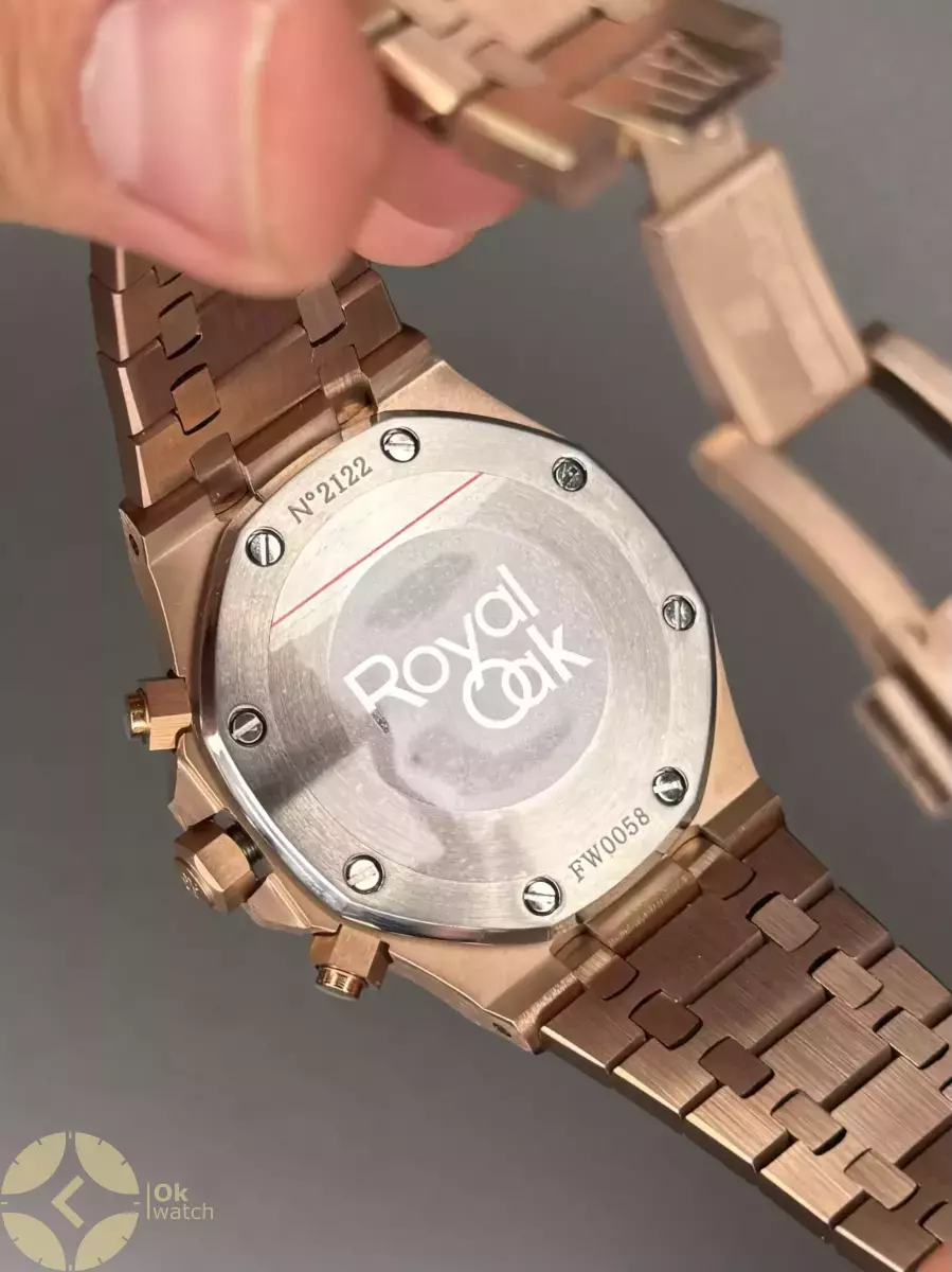 ساعت مچی اودمار پیگه باتری بند رزگلد صفحه مشکی Audemars Piguet