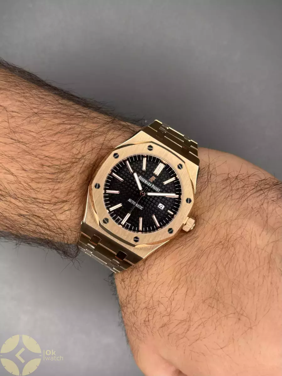 ساعت مچی اودمار پیگه باتری بند رزگلد صفحه مشکی Audemars Piguet