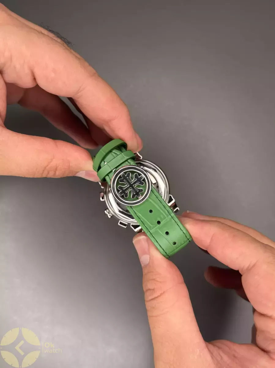 ساعت مچی پتک فیلیپ فول دیت بند چرمی سبز صفحه سبز Patek Philippe