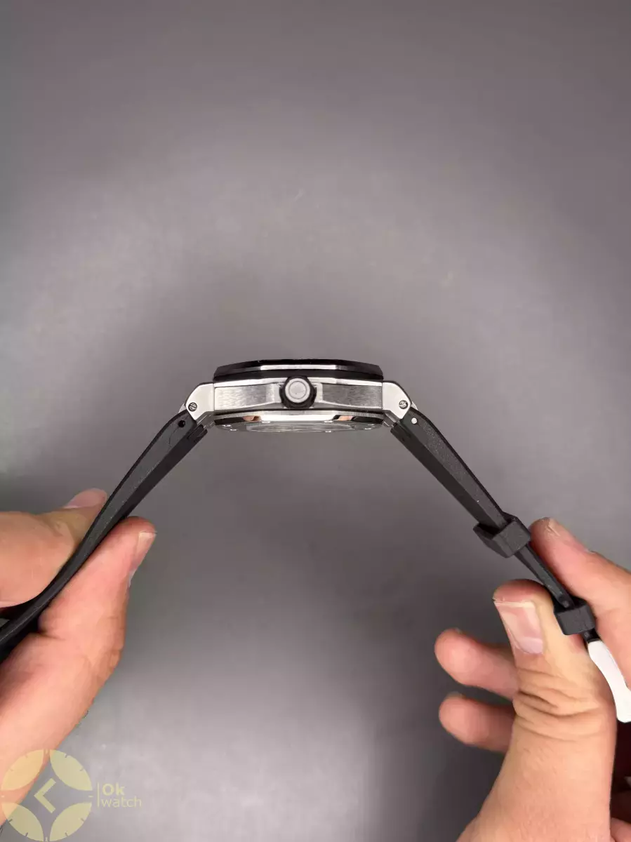 ساعت مچی اودمار پیگه افشور بند و صفحه مشکی Audemars Piguet Offshore