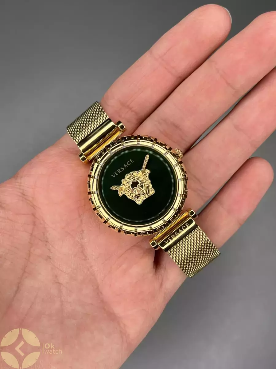 ساعت مچی ورساچه بند حصیری طلایی صفحه سبز Versace
