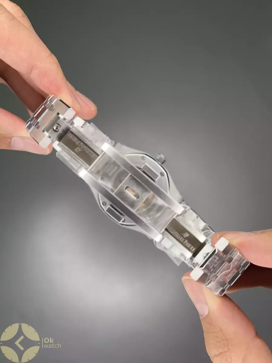 ساعت مچی اودمار پیگه اسکلتون بند سیلور Audemars Piguet