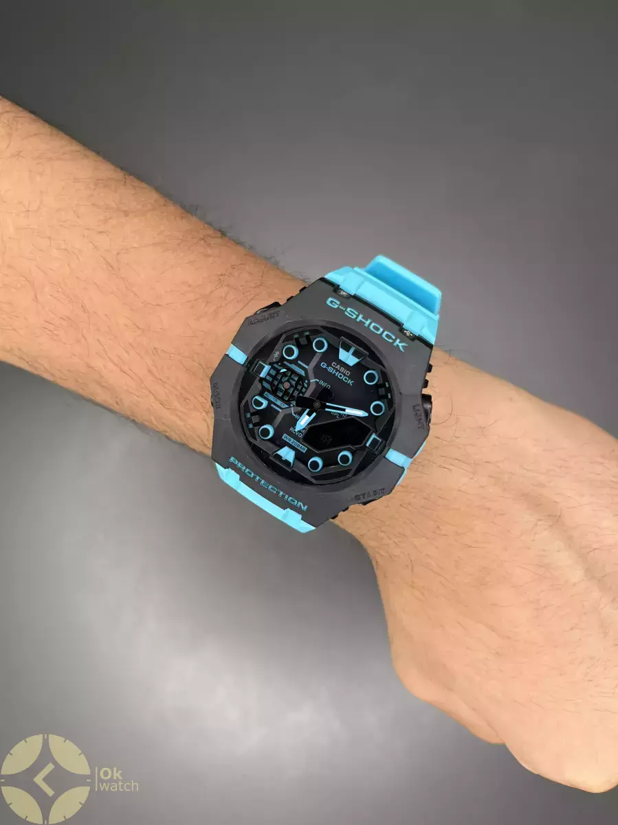 ساعت مچی کاسیو جی-شاک بند آبی Casio G-Shock B001