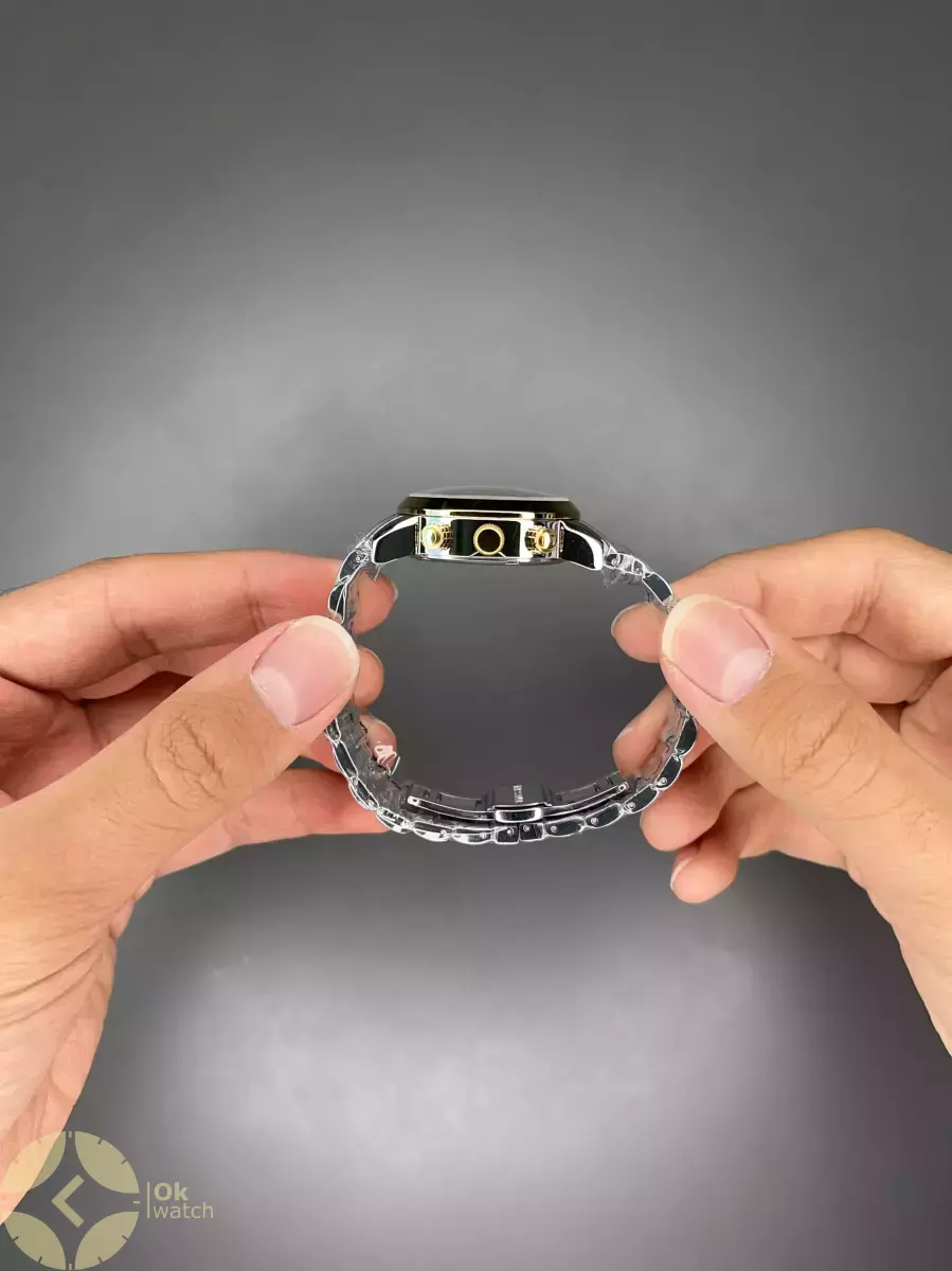 ساعت مچی اورینت کورنوگراف صفحه مشکی سیلورطلایی Orient VIP