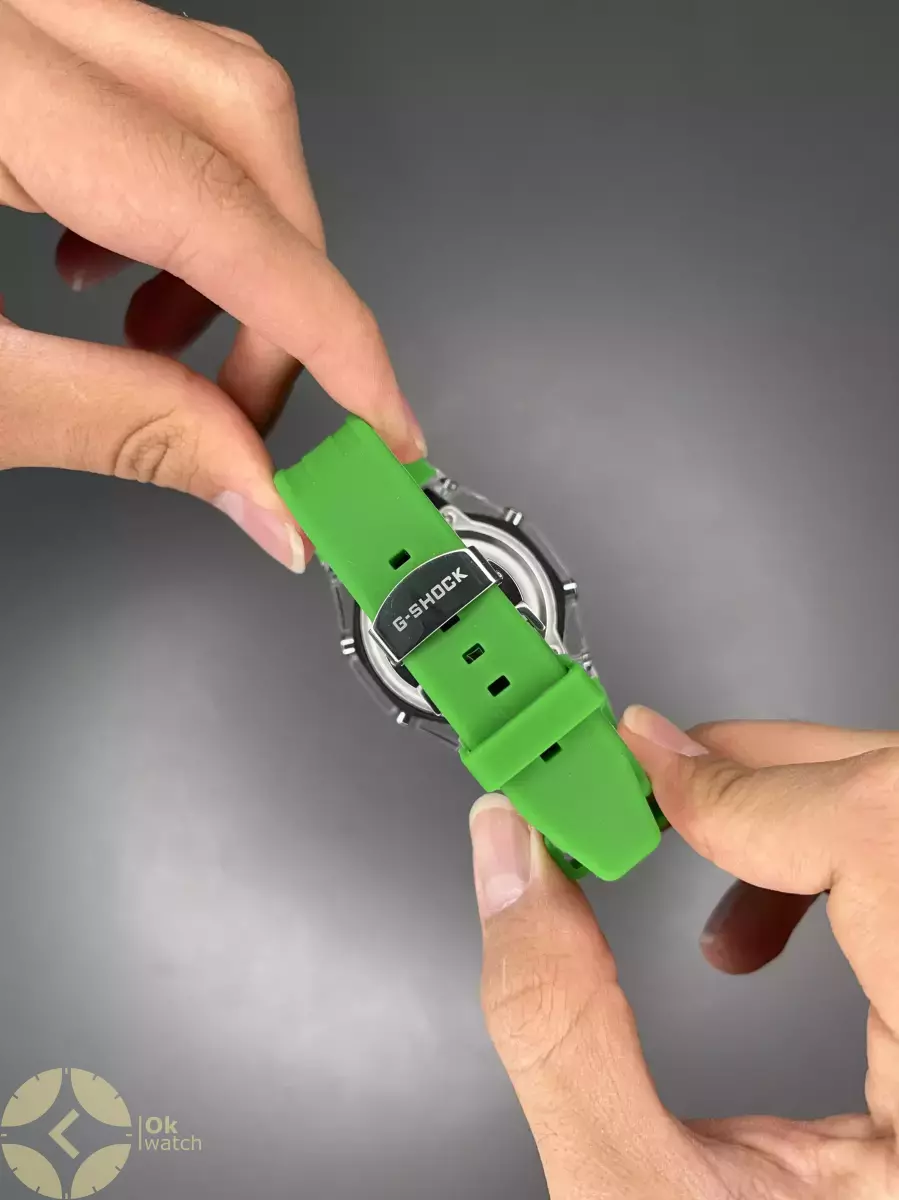 ساعت مچی کاسیو جی-شاک بند سبز Casio G-SHOCK GA-2100