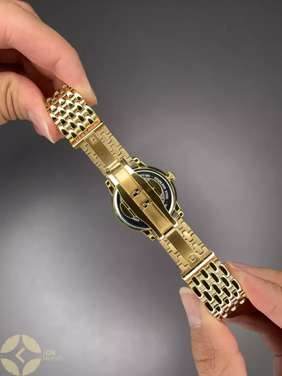 ساعت مچی ورساچه طلایی صفحه طرحدار سرمه ای Versace La Medusa