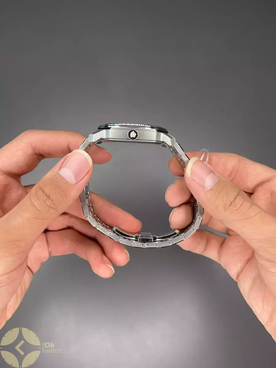 ساعت مچی ورساچه بند سیلور صفحه مشکی Versace Dylos