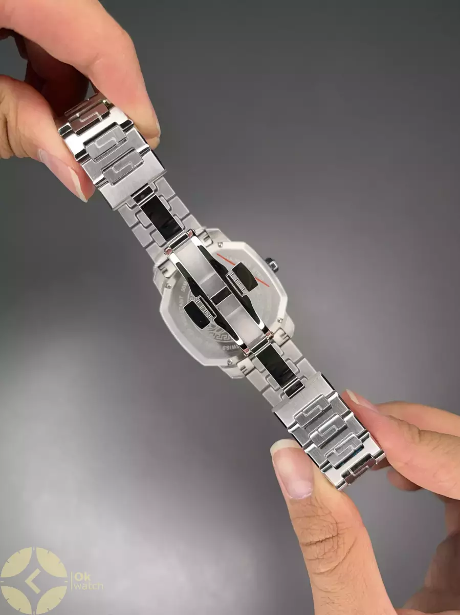 ساعت مچی ورساچه بند سیلور صفحه مشکی Versace Dylos