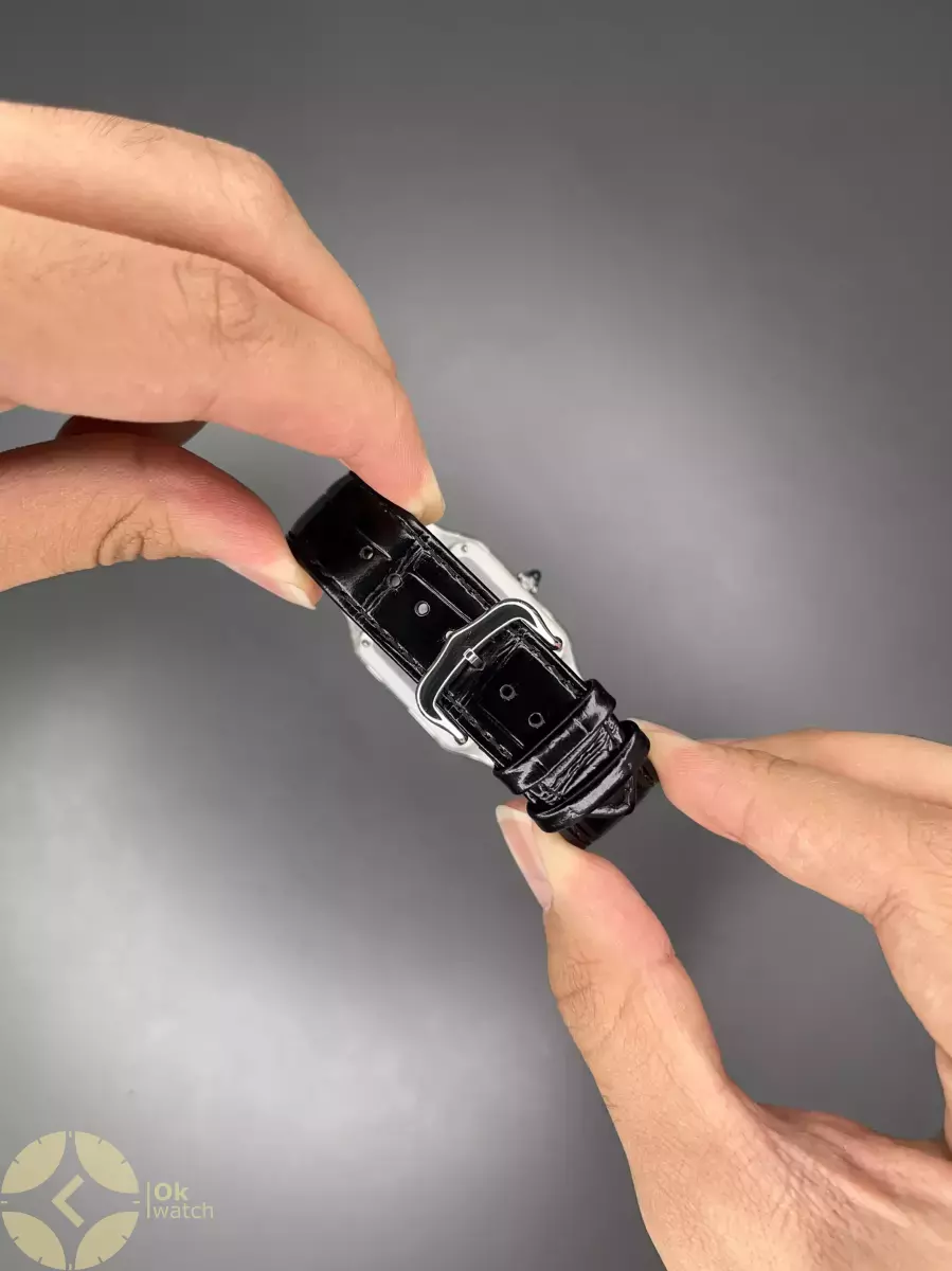 ساعت مچی کارتیه دومونت بند چرمی مشکی صفحه سفید Cartier