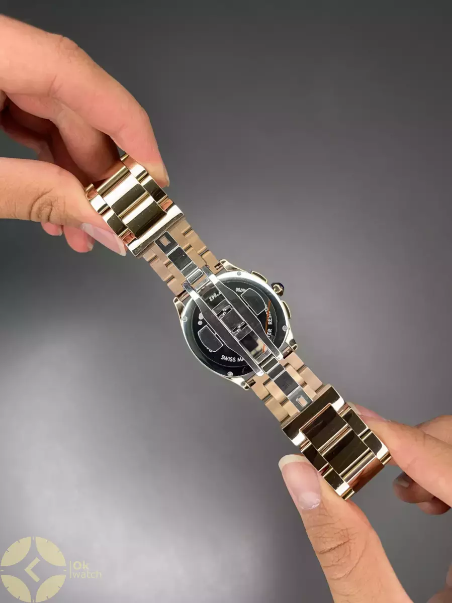 ساعت مچی کارتیه کورنوگراف بند فلزی رزگلد صفحه آبی Cartier