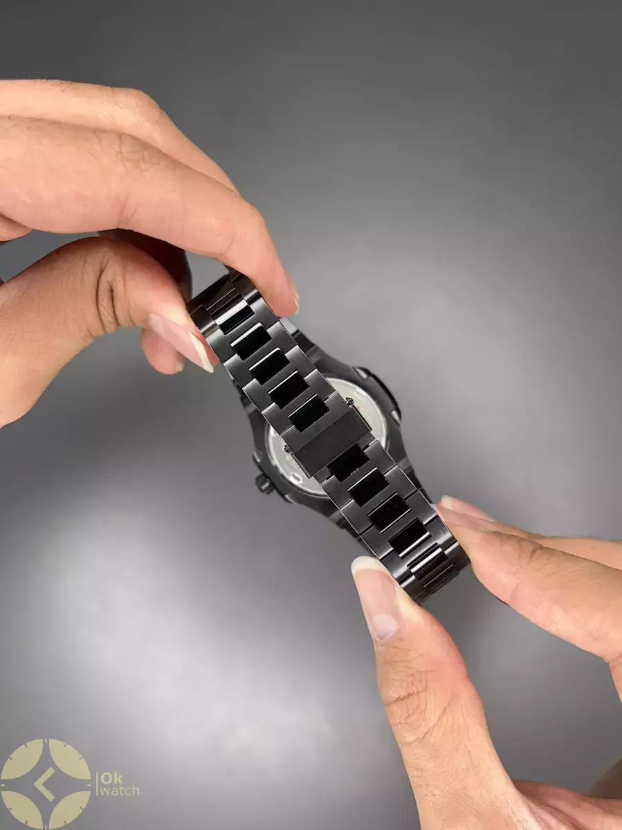 ساعت مچی پتک فیلیپ ناتیلوس تمام مشکی Patek Philippe Nautilus