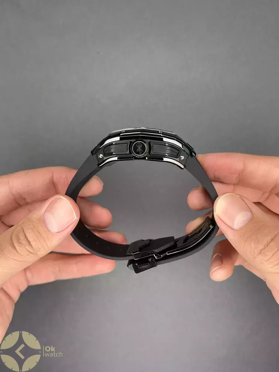 ساعت مچی اوبلو کهکشانی تمام مشکی Hublot Spirit of Big Bang Sang Bleu