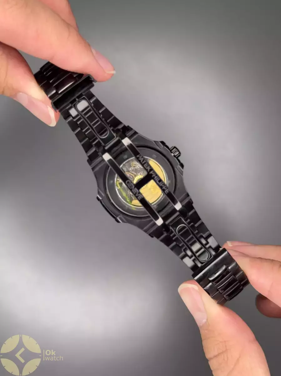 ساعت مچی پتک فیلیپ مشکی موتور اتوماتیک صفحه دودی Patek Philippe Nautilus