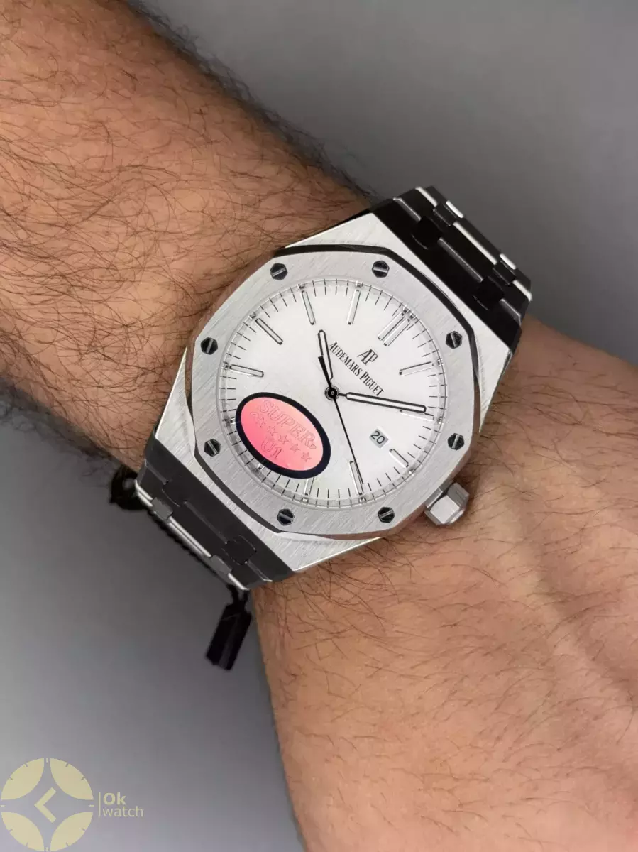 ساعت مچی اودمار پیگه اتوماتیک بند سیلور صفحه سفید Audemars Piguet