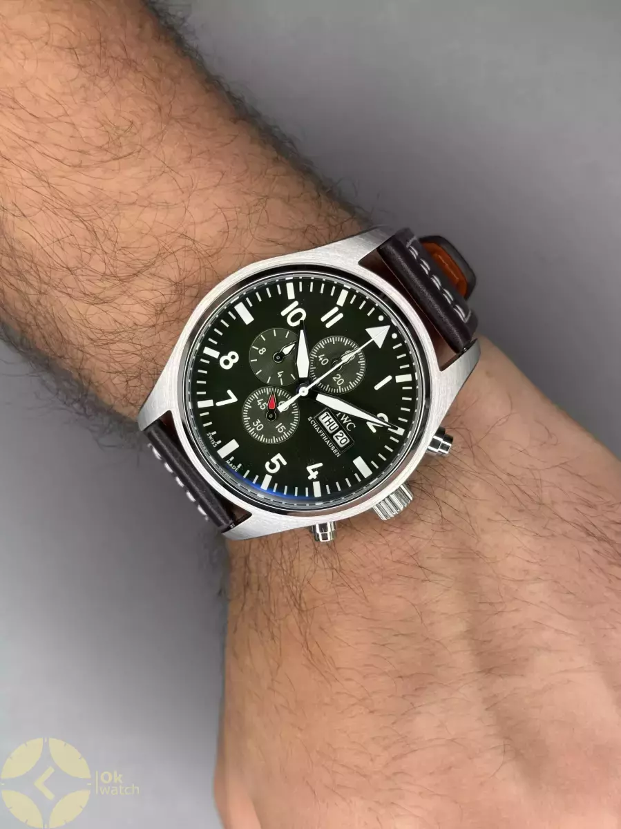 ساعت مچی آی دبلیو سی کورنوگراف بند چرمی قهوه ای صفحه سبز IWC