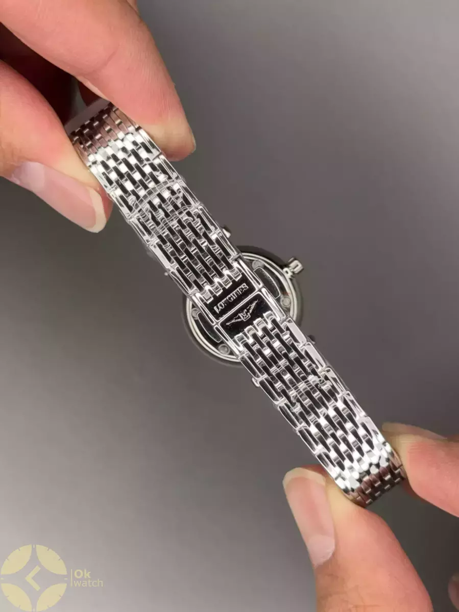 ساعت مچی لونژین بند سیلور صفحه مشکی Longines