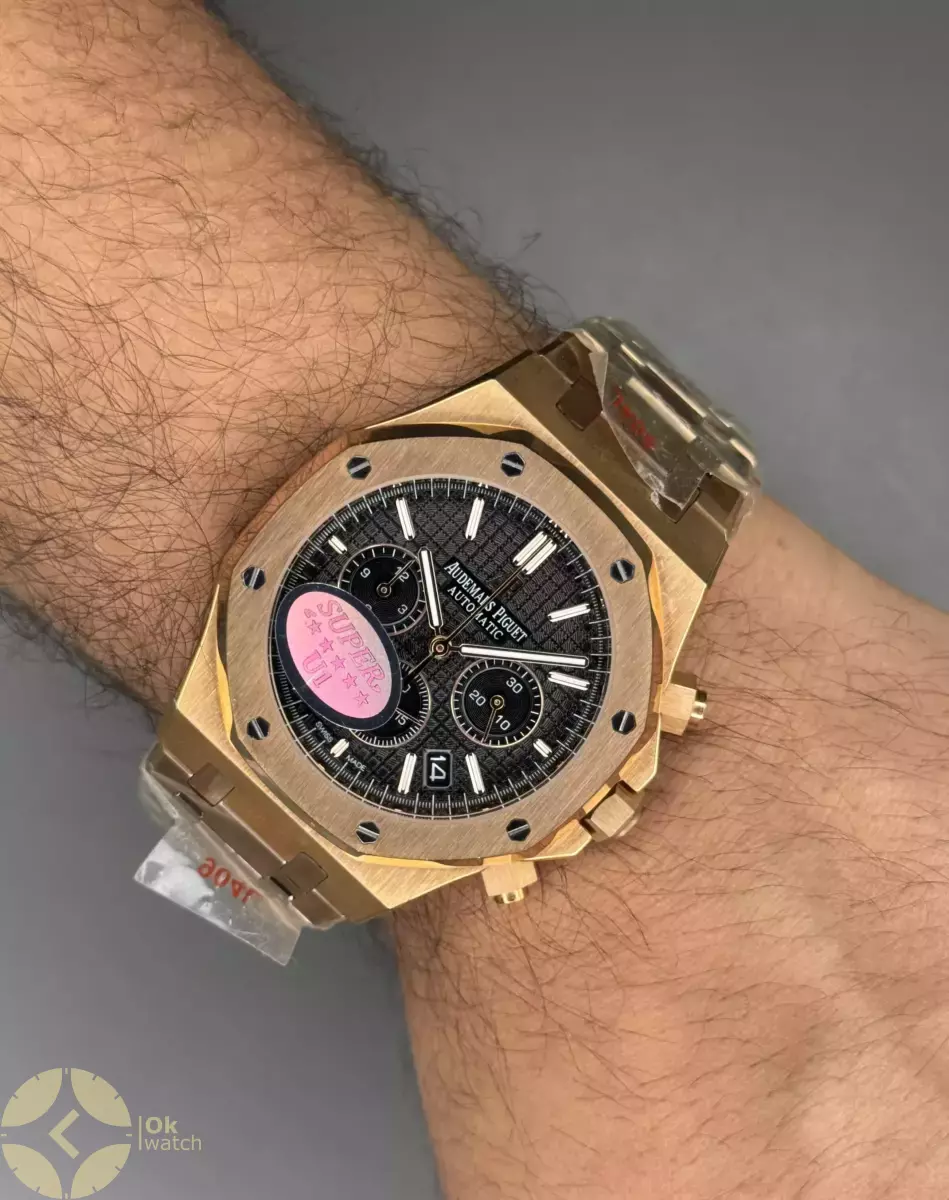 ساعت مچی اودمار پیگه کورنوگراف بند رزگلد صفحه مشکی Audemars Piguet