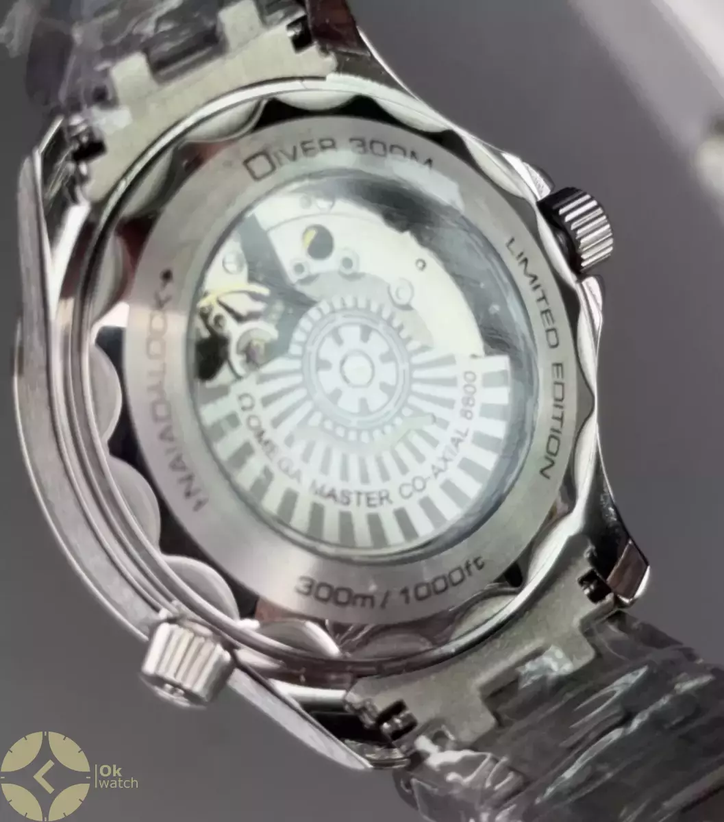 ساعت مچی امگا سیمستر بند سیلور صفحه آبی Omega Seamaster Diver