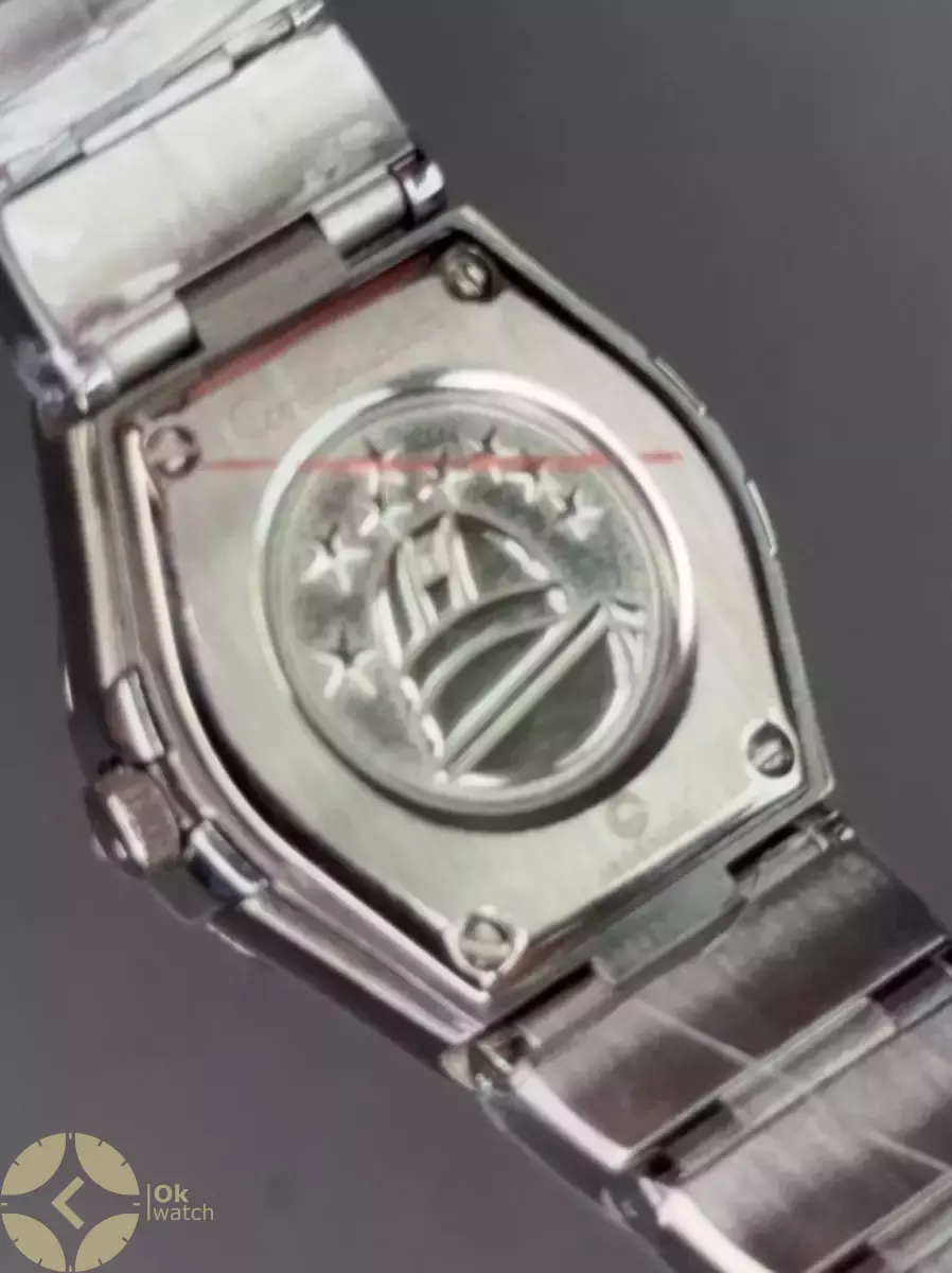 ساعت مچی امگا کانستلیشن بند سیلور صفحه مشکی Omega Constellation