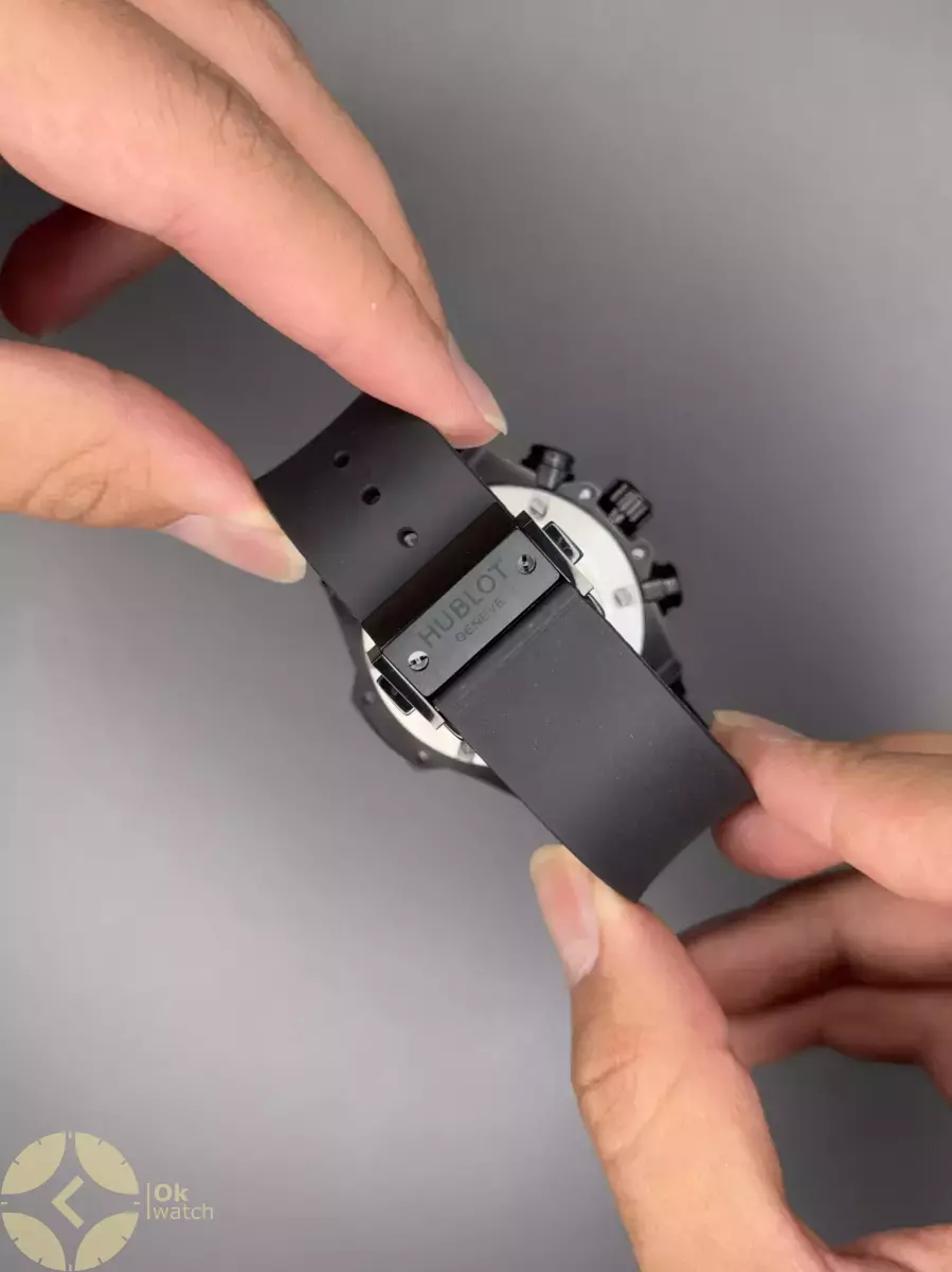 ساعت مچی اوبلو بیگ بنگ قاب کربن بند رابر مشکی Hublot Big Bang