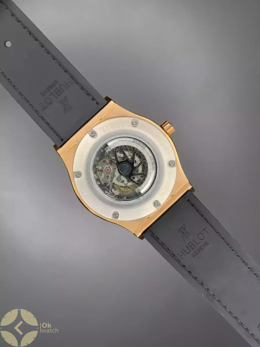 ساعت مچی اوبلو بیگ بنگ اسکلتون قاب نگین دار Hublot Big Bang