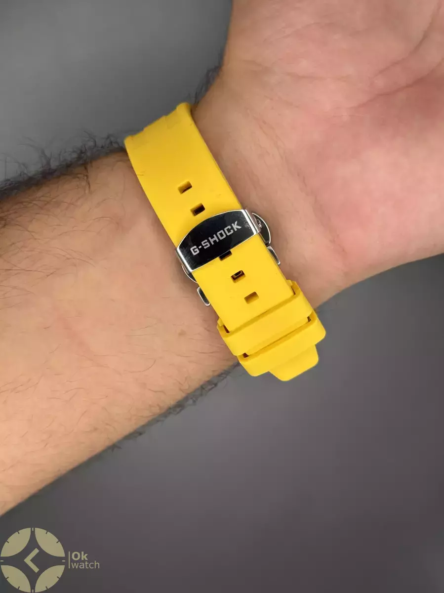 ساعت مچی کاسیو جی-شاک بند زرد Casio G-SHOCK GA-2100