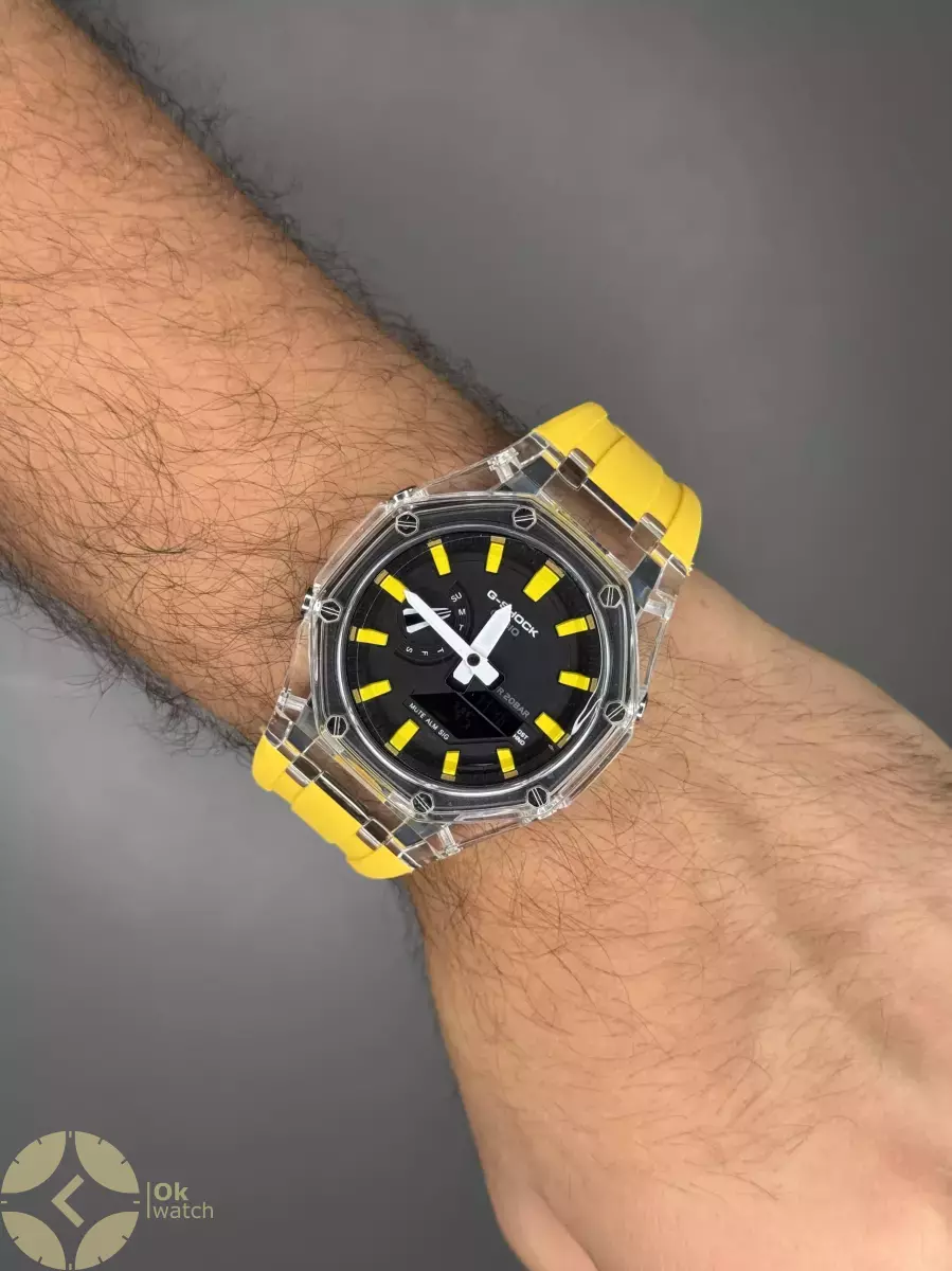 ساعت مچی کاسیو جی-شاک بند زرد Casio G-SHOCK GA-2100