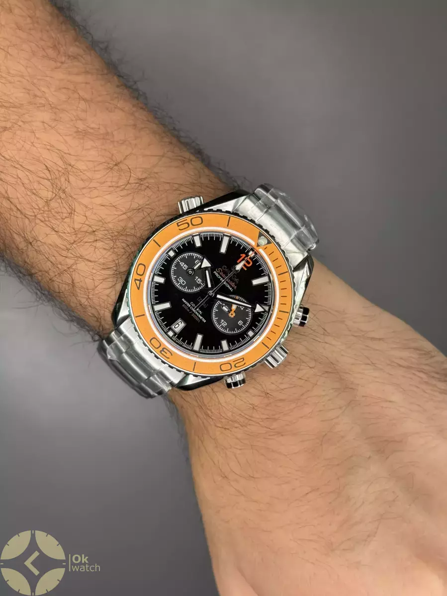 ساعت مچی امگا سیمستر کورنوگراف صفحه مشکی بزل نارنجی Omega Seamaster