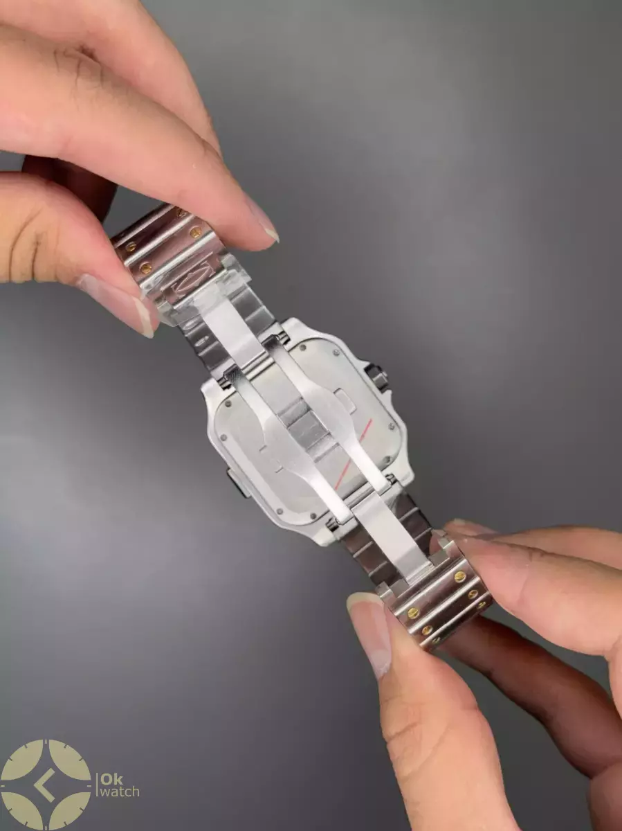 ساعت مچی کارتیه کورنوگراف دو رنگ طلایی صفحه سفید Cariter