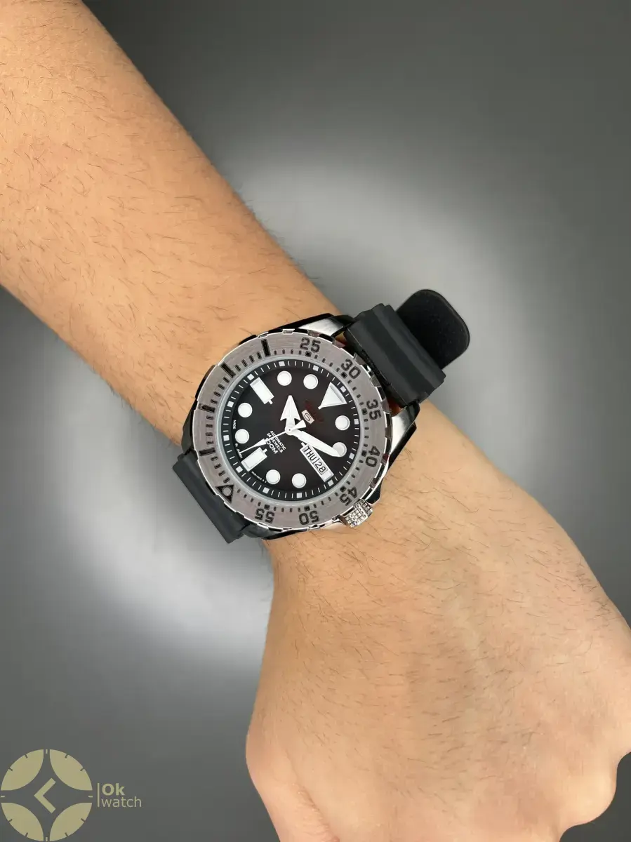 سیکو 5 بند رابرمشکی ایندکس سفید اتوماتیک Seiko 5 SRP599J1