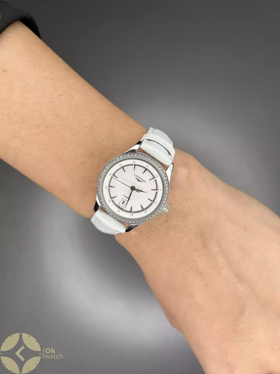 ساعت مچی لونژین بند چرمی سفید قاب استیل نگین دار Longines