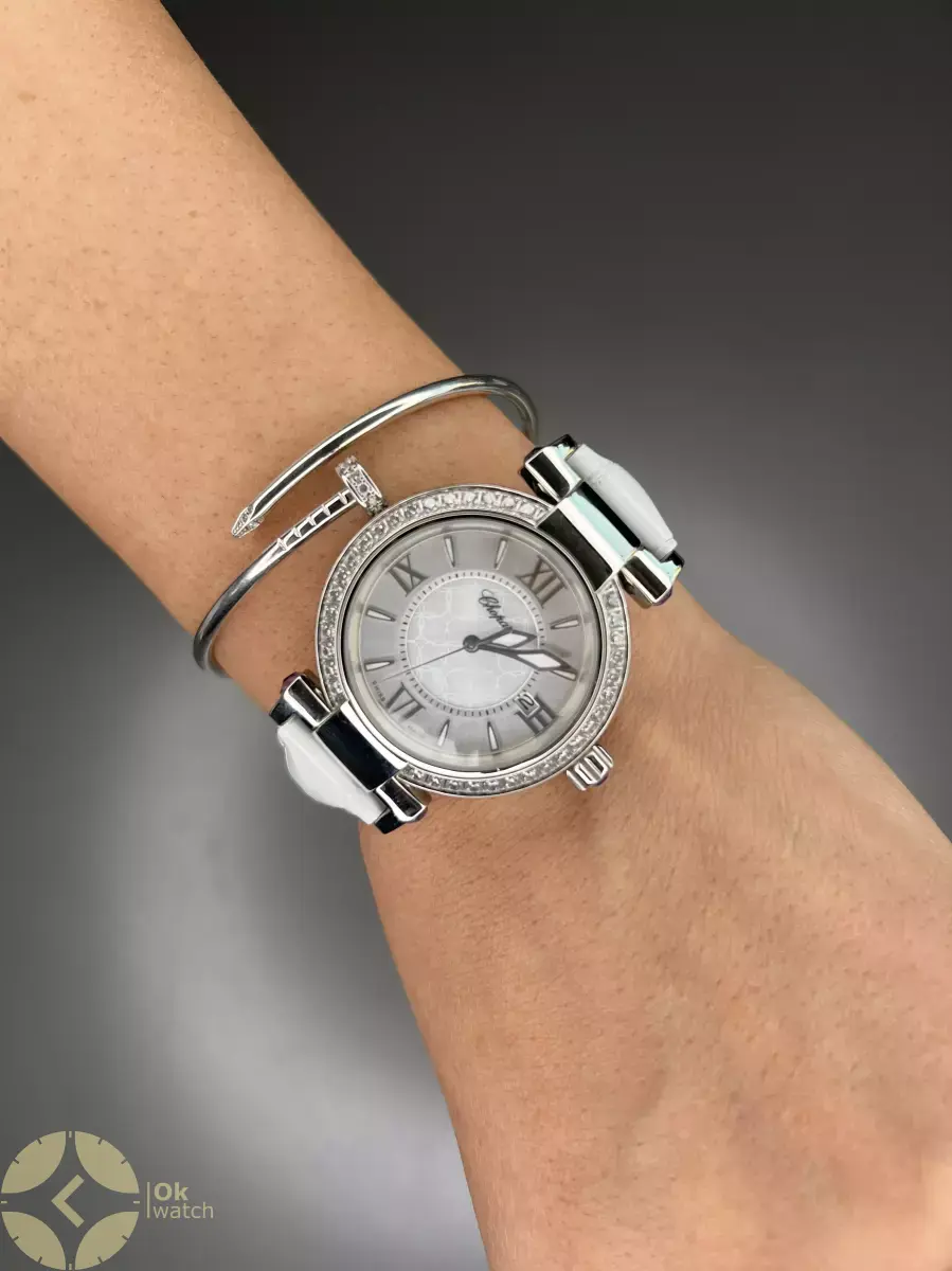 ساعت مچی شوپارد تمام سفید قاب استیل نگین دار Chopard