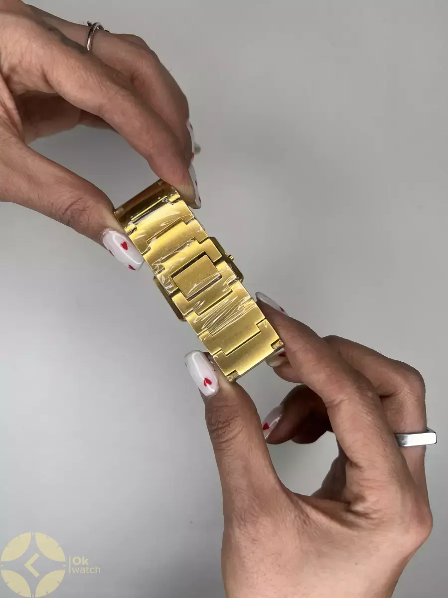 ساعت مچی کارتیه تمام طلایی Cartier