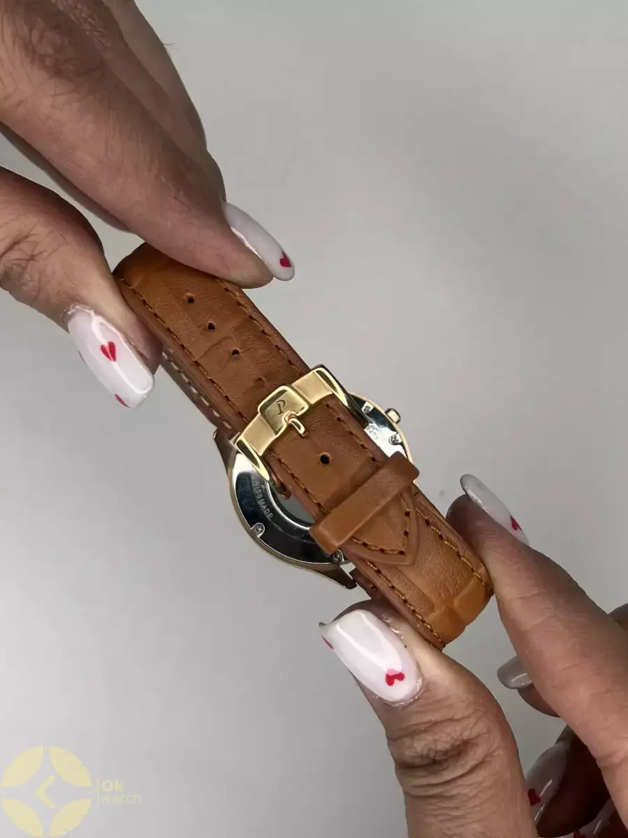 ساعت مچی پیاژه بند چرمی قهوه ای قاب نگین دار Piaget