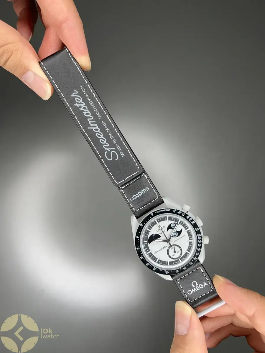 ساعت مچی امگا سواچ ماموریت به زمین مشکی Omega x Swatch Mision to the Earthphase