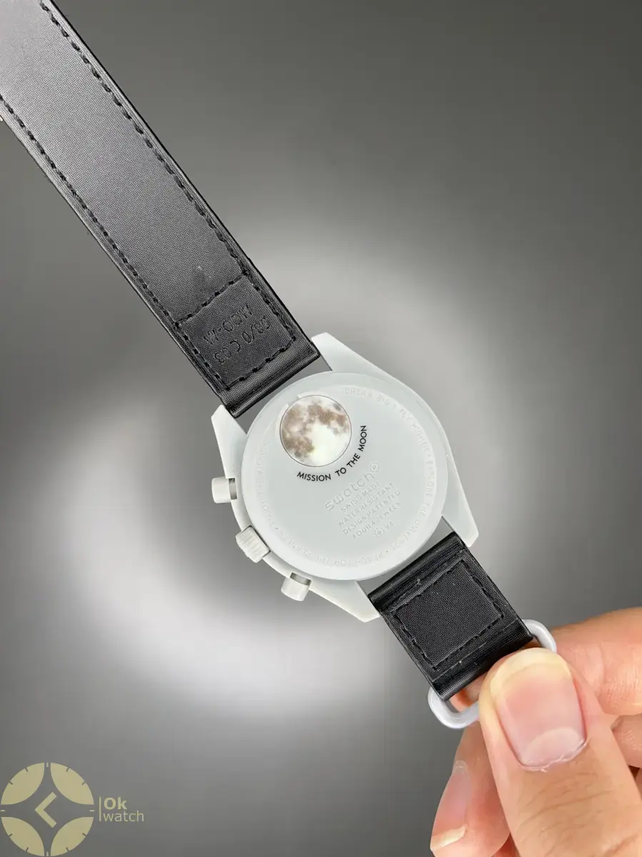 ساعت مچی امگا سواچ ماموریت به ماه عقربه طلایی Omega x Swatch Mision to the Moon