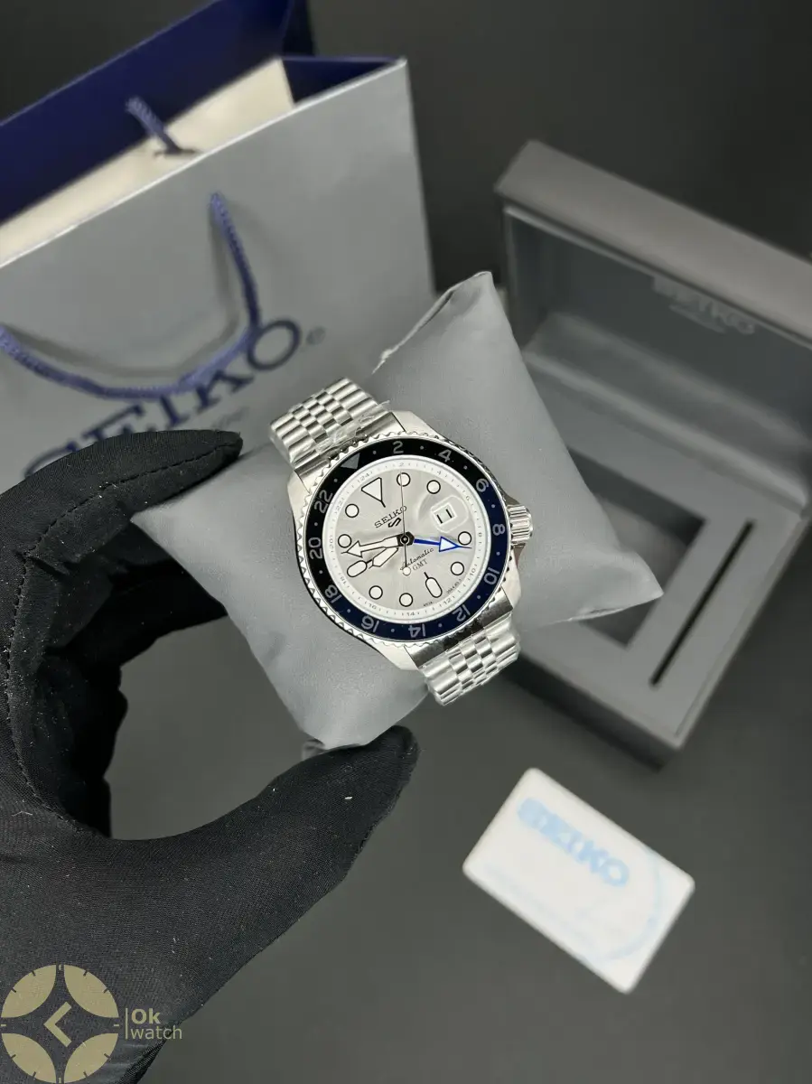ساعت مچی سیکو 5 بند سیلور صفحه سفید Seiko 5 GMT