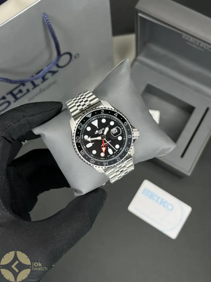 ساعت مچی سیکو 5 بند سیلور صفحه مشکی Seiko 5 GMT