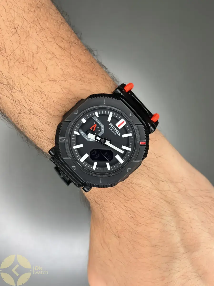 ساعت مچی کاسیو جی شاک پرو ترک قرمز مشکی Casio G-shock Protrek