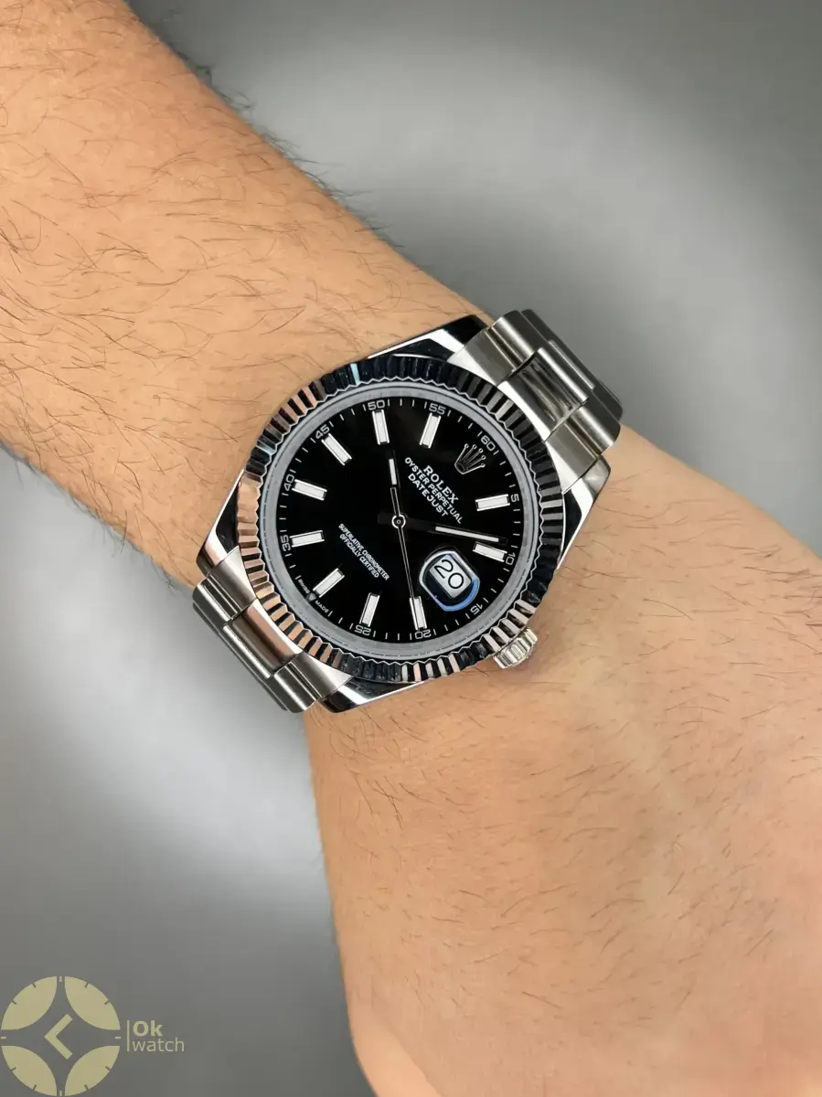 ساعت مچی رولکس سوئیسی بند اویستر سیلور صفحه مشکی Rolex Datejust