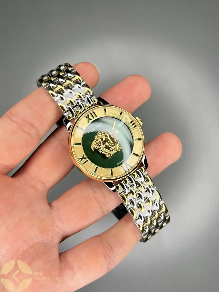 ساعت مچی ورساچه طرحدار بند سیلورطلایی صفحه سبز Versace
